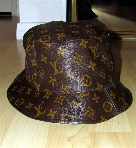 louis vuitton fake hat